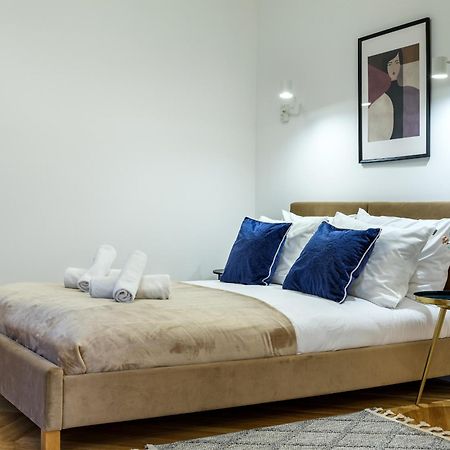 Tyzenhauz Suites Topolowa 克拉科夫 外观 照片